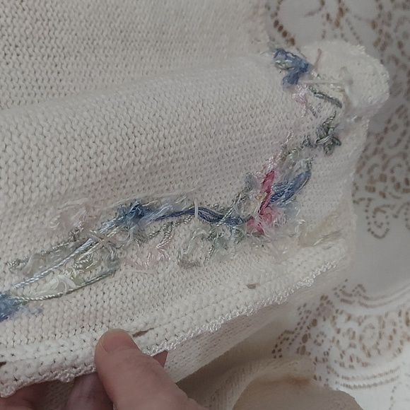 Carolyn Taylor cardigan sweater embroidery and beads vintage (InvW170) - Picture 8 of 11